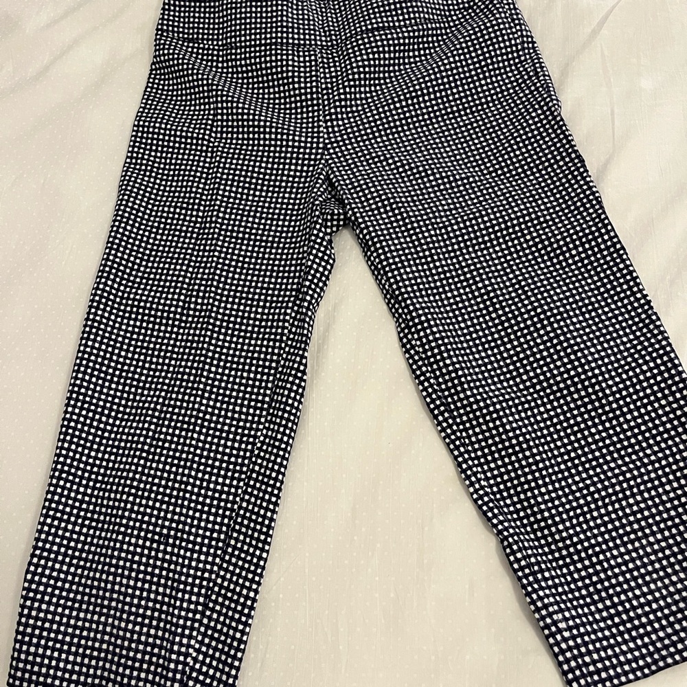 Zac & Rachel Petite Black and White Checkered womens capri pants
